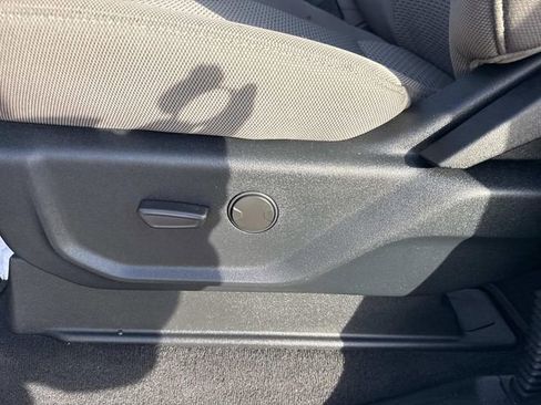 Certified 2021 Ford F250 XLT w/ XLT Premium Package image 21