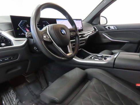 Used 2024 BMW X5 xDrive40i image 8