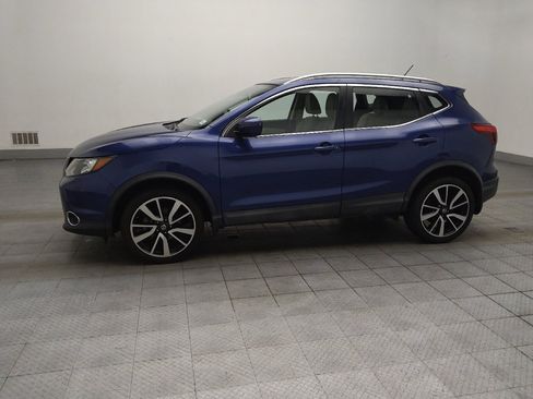Used 2018 Nissan Rogue Sport SL w/ SL Premium Package FWD image 2
