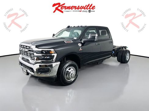 New 2026 RAM 3500 Tradesman w/ Chrome Appearance Group A image 3