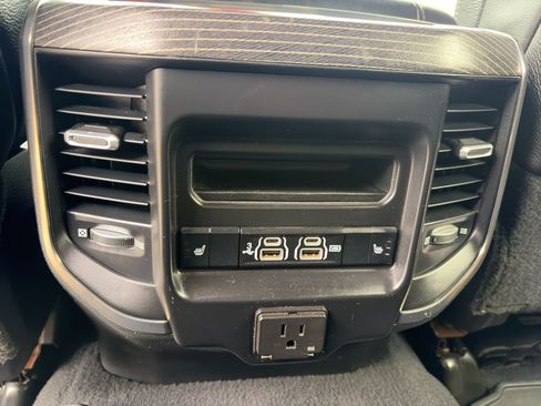 Used 2019 RAM 3500 Limited AWD/4WD image 16