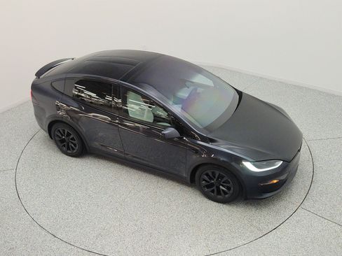 Used 2024 Tesla Model X AWD/4WD image 24