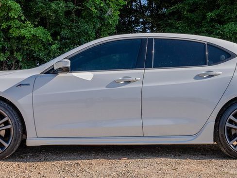 Used 2018 Acura TLX V6 w/ Technology & A-SPEC Pkg FWD image 2