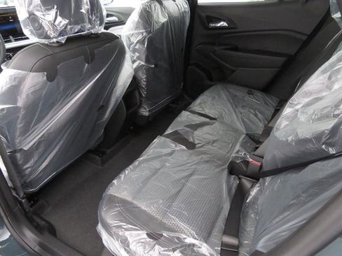 New 2026 Chevrolet Trax LT w/ Driver Confidence Package image 20