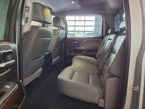 Used 2017 GMC Sierra 1500 SLT w/ SLT Premium Package AWD/4WD image 13