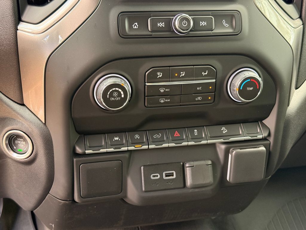 New 2026 Chevrolet Silverado 1500 Custom Trail Boss AWD/4WD image 19