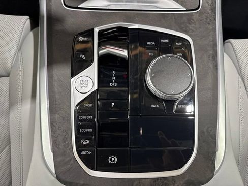 Used 2026 BMW X5 xDrive40i w/ Climate Comfort Package AWD/4WD image 19