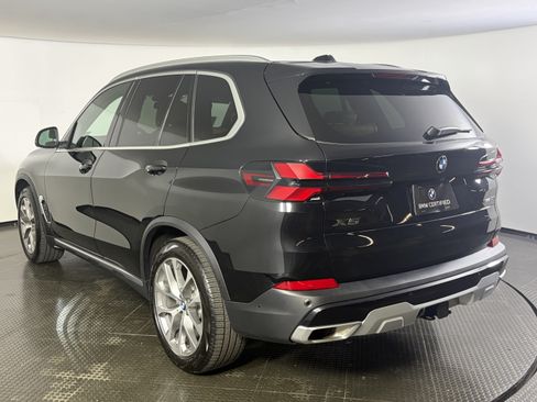 Certified 2026 BMW X5 xDrive40i w/ Climate Comfort Package AWD/4WD image 8