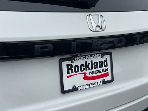 Used 2023 Honda Pilot Elite image 34