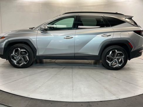 Used 2023 Hyundai Tucson Limited AWD/4WD image 2