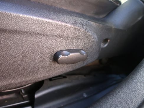 Used 2017 Chevrolet Sonic Premier image 9