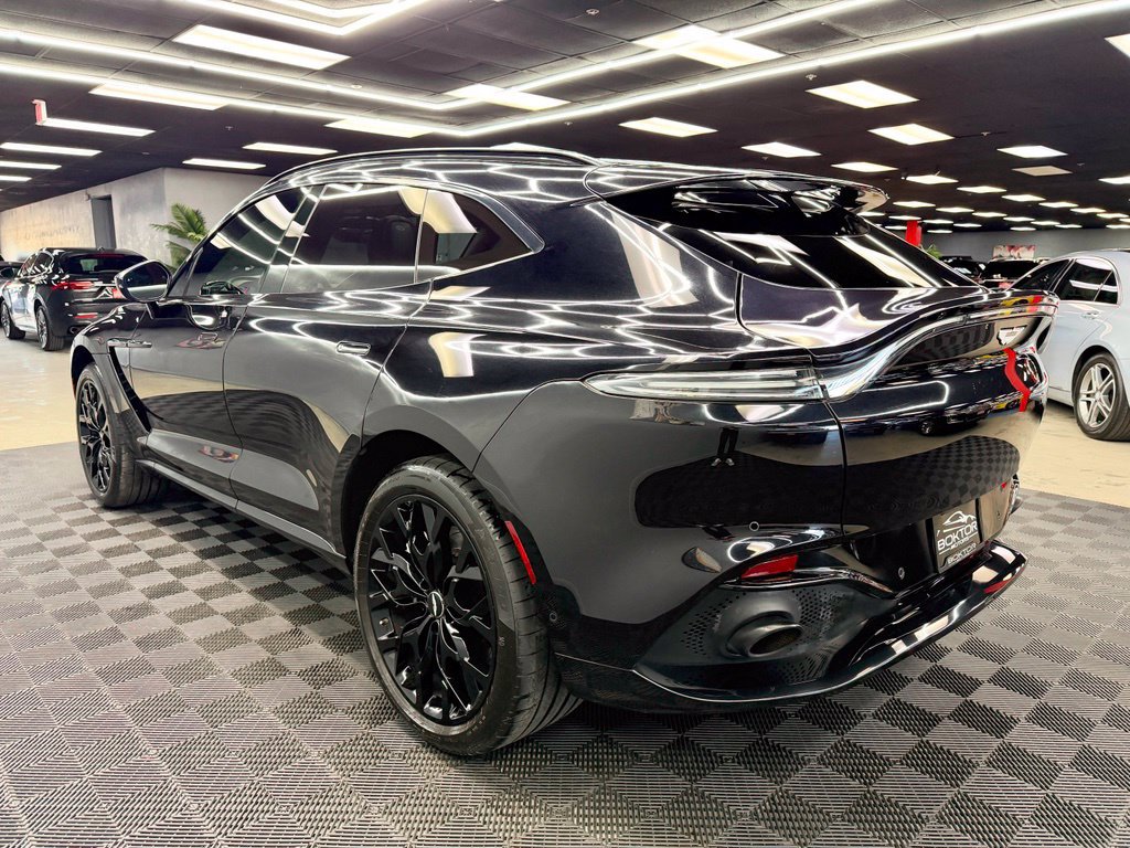 Used 2021 Aston Martin DBX AWD/4WD image 11