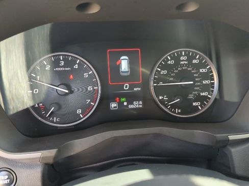 Used 2024 Subaru Ascent Limited w/ Technology Package AWD/4WD image 10