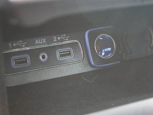 Used 2022 Jeep Grand Cherokee Laredo X image 31