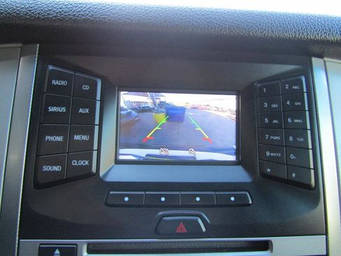 Used 2016 Ford Expedition XLT image 20