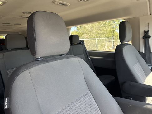 Used 2023 Ford Transit 350 XLT RWD image 20