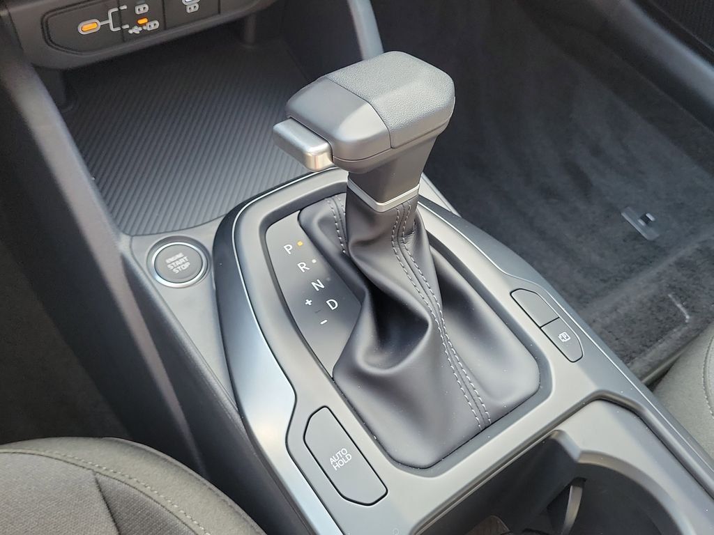 New 2026 Kia K4 FWD image 33