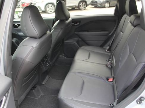 Certified 2025 Subaru Forester Limited AWD/4WD image 32