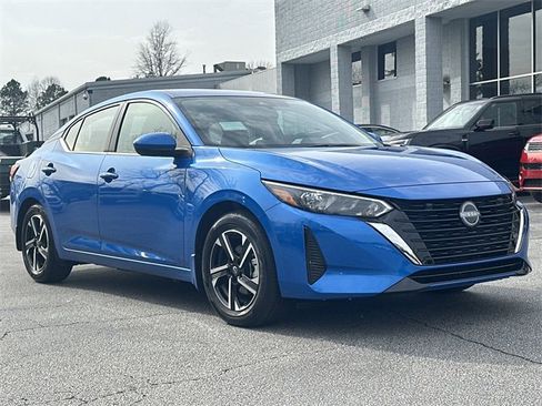 Certified 2025 Nissan Sentra SV w/ Lighting Package image 28