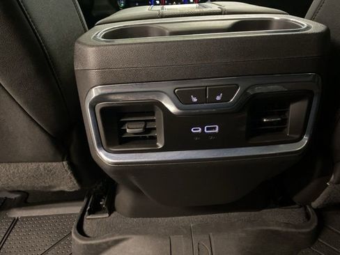 Used 2022 Chevrolet Silverado 1500 High Country w/ High Country Premium Package image 31