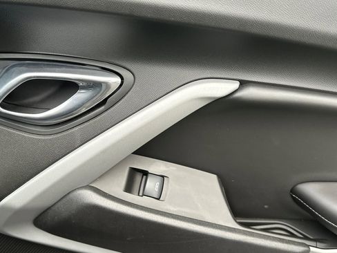 Used 2019 Chevrolet Camaro LT w/ RS Package image 20