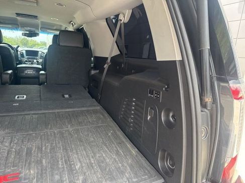 Used 2018 GMC Yukon XL Denali image 35