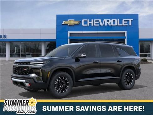 New 2026 Chevrolet Traverse Z71 w/ Driver Confidence Package AWD/4WD image 2