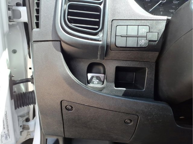 Used 2023 RAM ProMaster 2500 FWD image 14