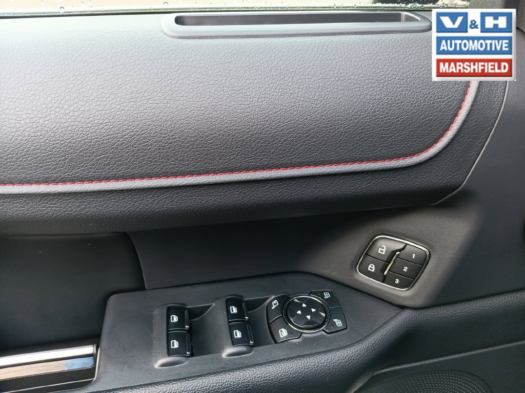Used 2023 Ford Expedition Limited AWD/4WD image 19
