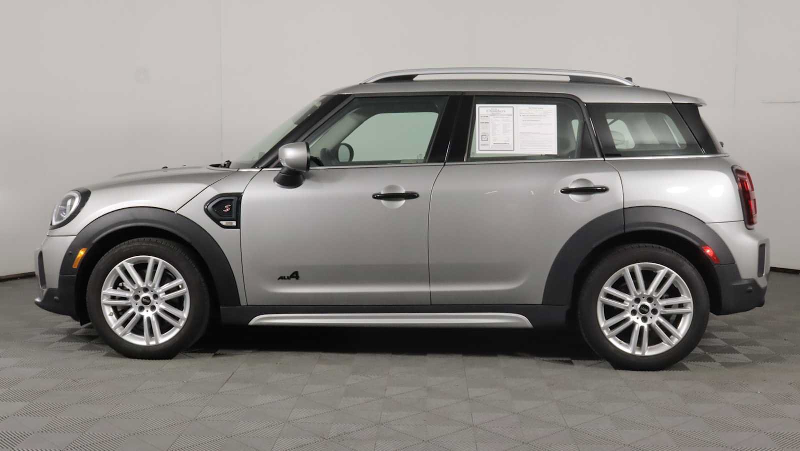 Used 2024 MINI Cooper Countryman S AWD/4WD image 4