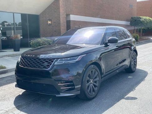 Used 2018 Land Rover Range Rover Velar R-Dynamic SE image 4