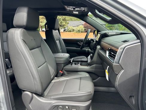 New 2026 GMC Yukon Denali AWD/4WD image 51