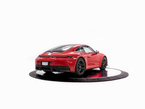 Certified 2025 Porsche 911 Carrera image 7