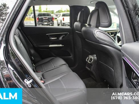 Used 2023 Mercedes-Benz GLC 300 image 18