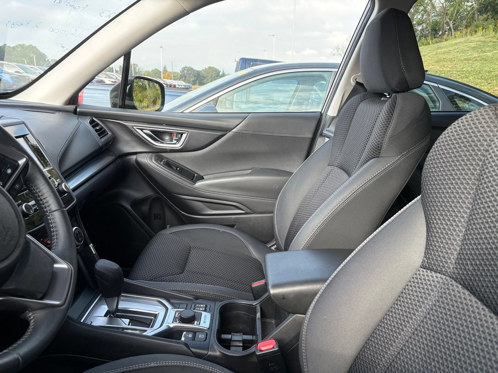 Certified 2023 Subaru Forester Premium AWD/4WD image 8