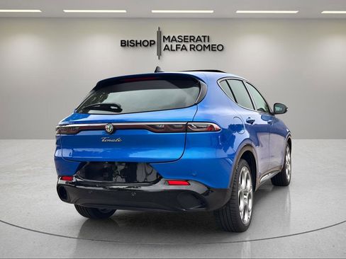 Used 2025 Alfa Romeo Tonale w/ Premium Package AWD/4WD image 5