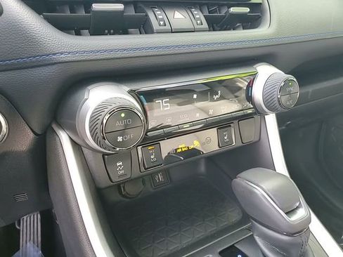 Used 2025 Toyota RAV4 XSE image 22
