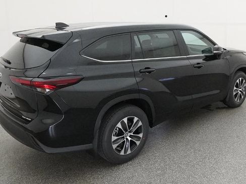 New 2026 Toyota Highlander XLE AWD/4WD image 22