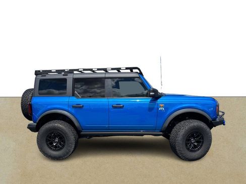 Used 2022 Ford Bronco Badlands AWD/4WD image 2