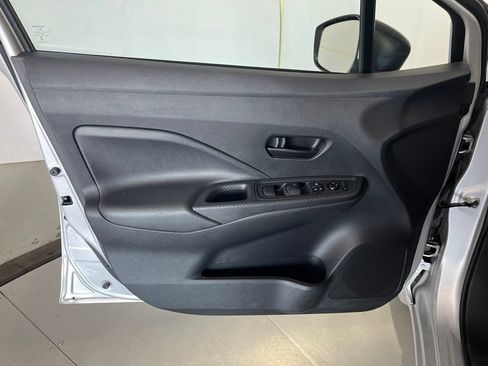 Used 2025 Nissan Versa S w/ Trunk Package FWD image 25