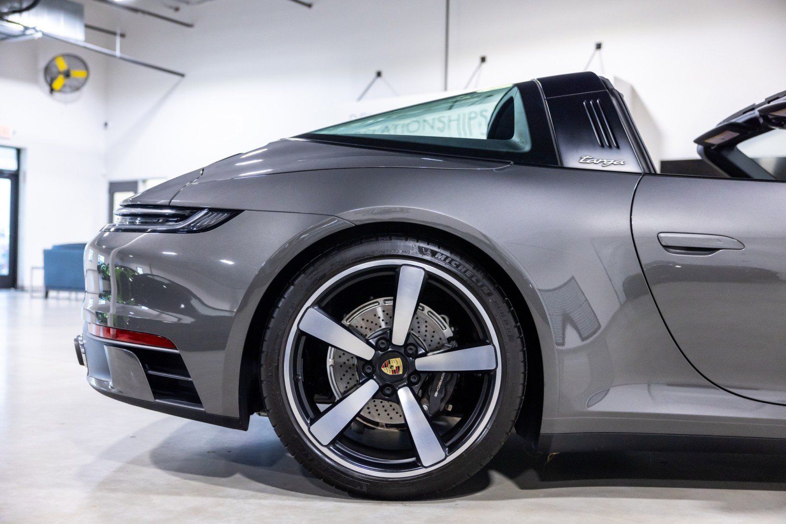 Used 2024 Porsche 911 Targa 4 AWD/4WD image 24