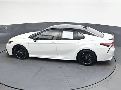 Used 2023 Toyota Camry XSE FWD image 27