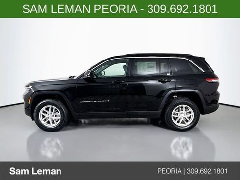 New 2025 Jeep Grand Cherokee Laredo X w/ Luxury Tech Group I image 4