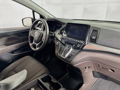Used 2020 Honda Odyssey EX image 28