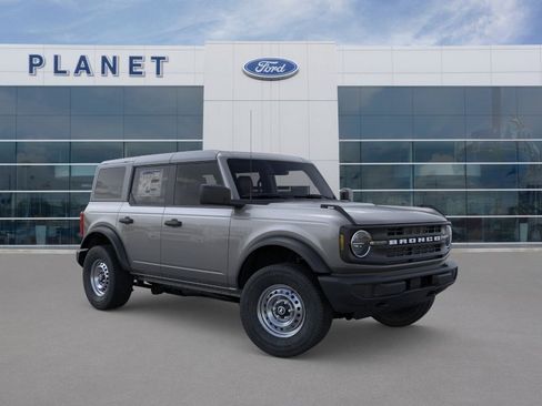 New 2026 Ford Bronco 4-Door image 9