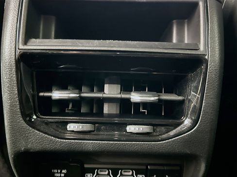 Used 2023 Jeep Grand Cherokee Limited w/ Trailer Tow Prep Group (B) image 27