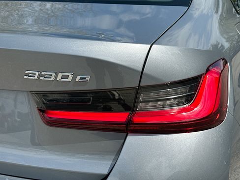 Certified 2023 BMW 330e w/ Driving Assistance Package image 31