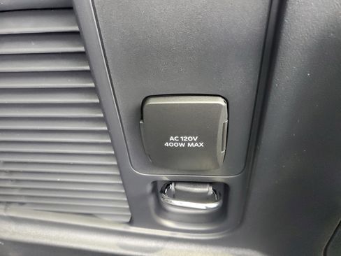 New 2026 Lincoln Navigator Reserve w/ Jet Appearance Package image 33