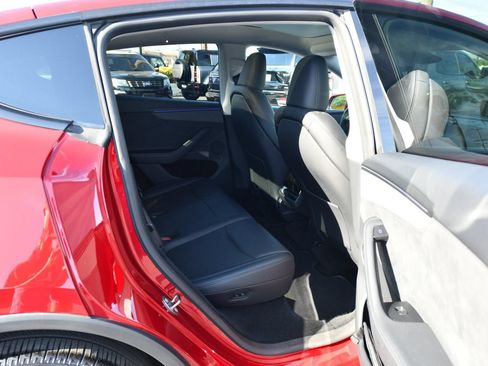 Used 2026 Tesla Model Y Long Range AWD/4WD image 20