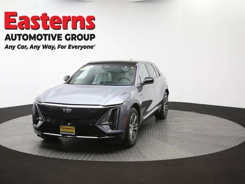 Used 2023 Cadillac Lyriq 2WD image 58